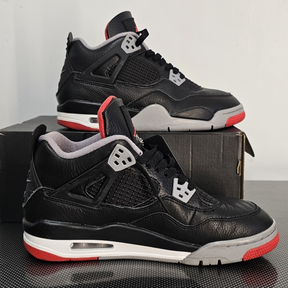 Used No Box,Size 6.5 - Jordan 4 Retro Bred Black/Fire Red Cement 2019 - Picture 2 of 11